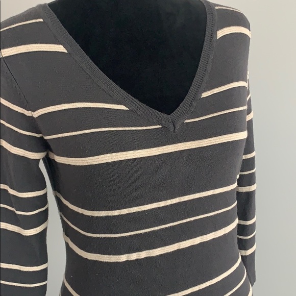 Pretty Long Sweater Dress - Picture 6 of 7